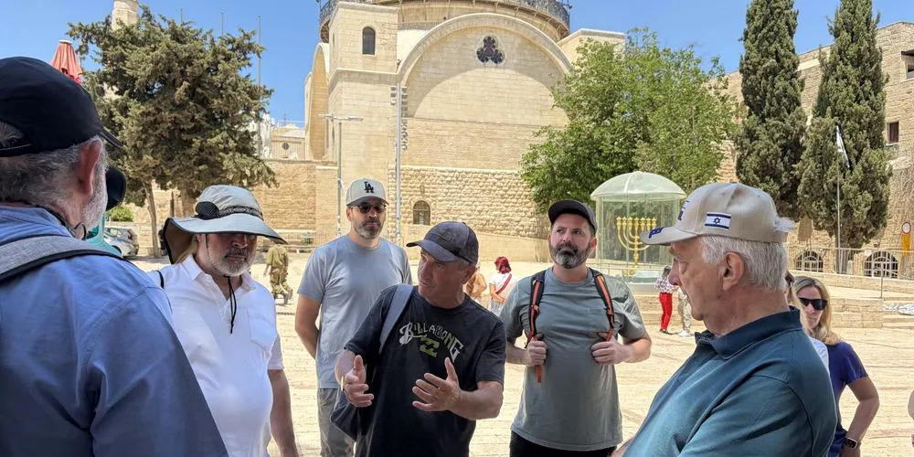 Mission participants with a guide in Jerusalem’s Old City